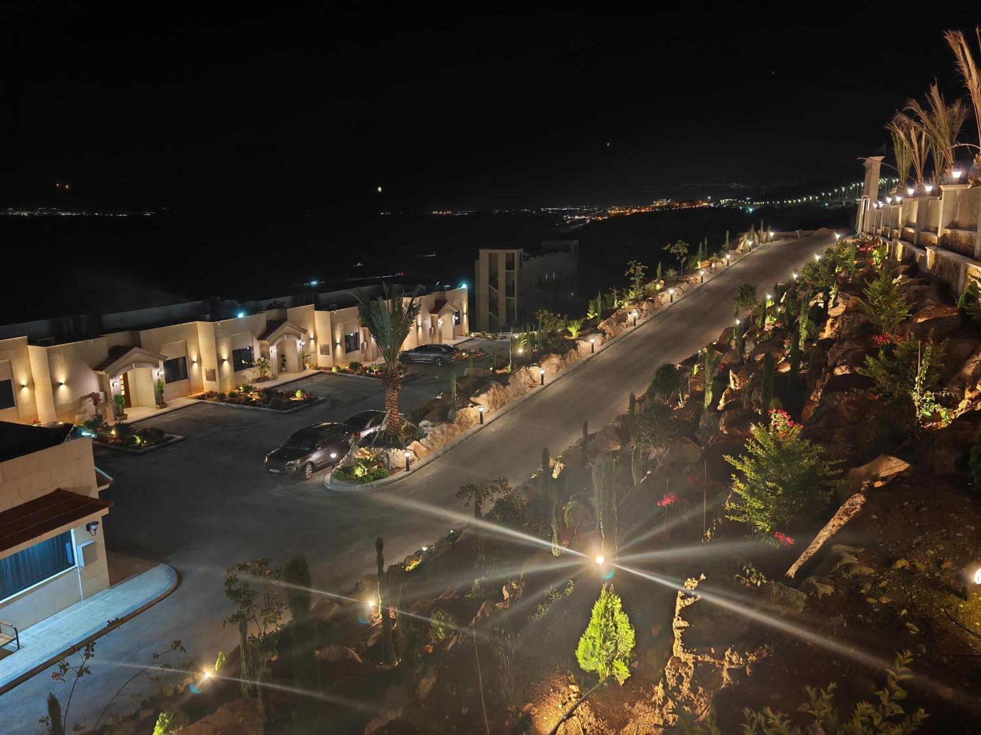 Sea Gate Resort Sweimeh 외부 사진